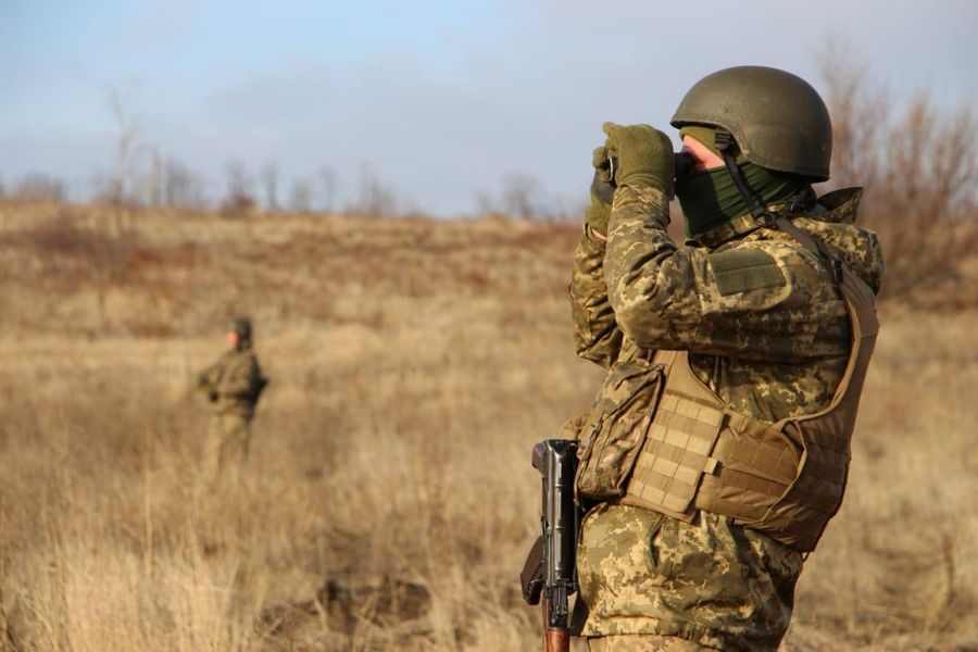 Доба в ООС: окупанти поранили двох українських воїнів