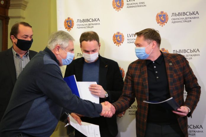 Опорним лікарням Львівщини передали ультразвукові- та рентгенівські діагностичні системи Опорним лікарням Львівщини передали ультразвукові- та рентгенівські діагностичні системи