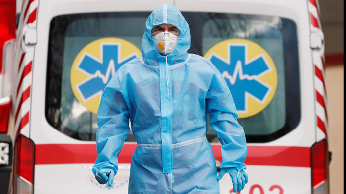 За добу в Україні госпіталізовано понад 2400 осіб з коронавірусом За добу в Україні госпіталізовано понад 2400 осіб з коронавірусом