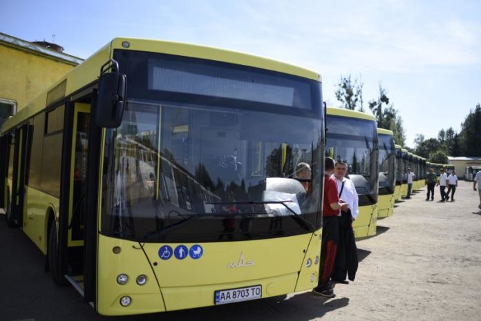 Львів’ян просять висловити свою думку щодо закупівлі 100 нових автобусів у білоруської компанії Львів’ян просять висловити свою думку щодо закупівлі 100 нових автобусів у білоруської компанії