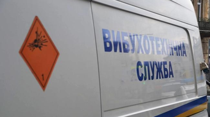 В дитячих садочках Одеси шукають вибухівку В дитячих садочках Одеси шукають вибухівку