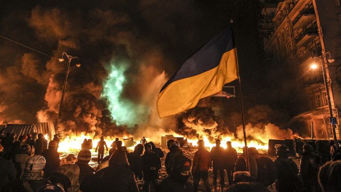 Музика гідності та свободи: пісні про Революцію Гідності Музика гідності та свободи: пісні про Революцію Гідності