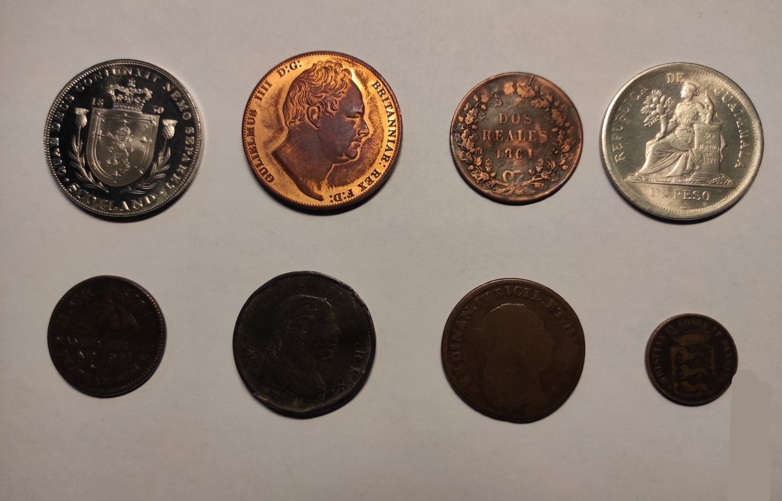 1 монети