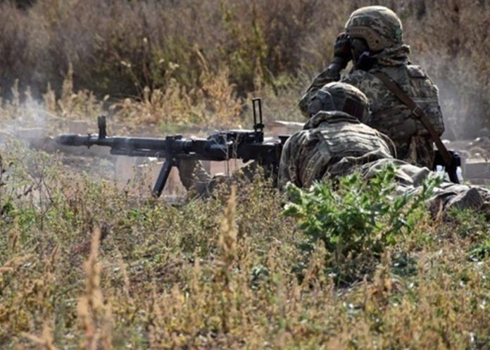 Окупанти на Сході обстріляли позиції військових ЗСУ з протитанкових гранатометів Окупанти на Сході обстріляли позиції військових ЗСУ з протитанкових гранатометів
