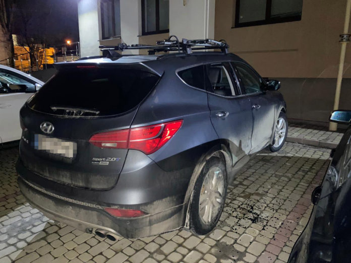 Львів’янину, який обікрав автівку, загрожує до шести років позбавлення волі Львів’янину, який обікрав автівку, загрожує до шести років позбавлення волі