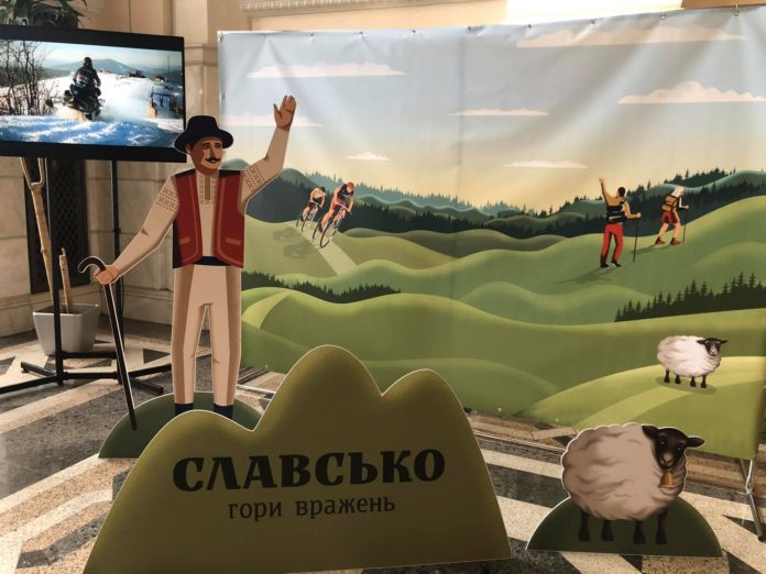 До Славська курсуватиме «Бойківський експрес» До Славська курсуватиме «Бойківський експрес»