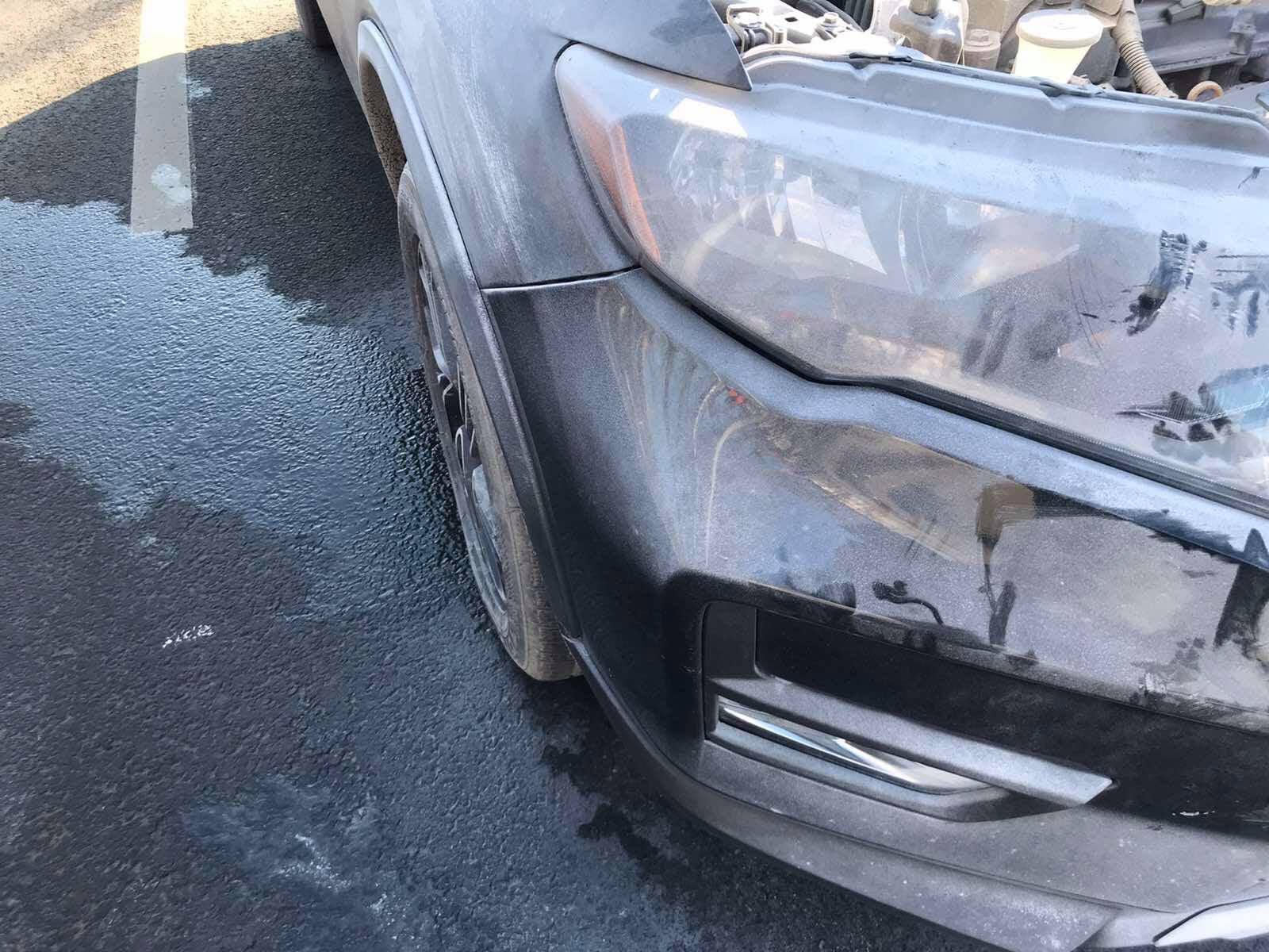 У Залізничному районі Львова зайнялась автівка (фото) - 2
