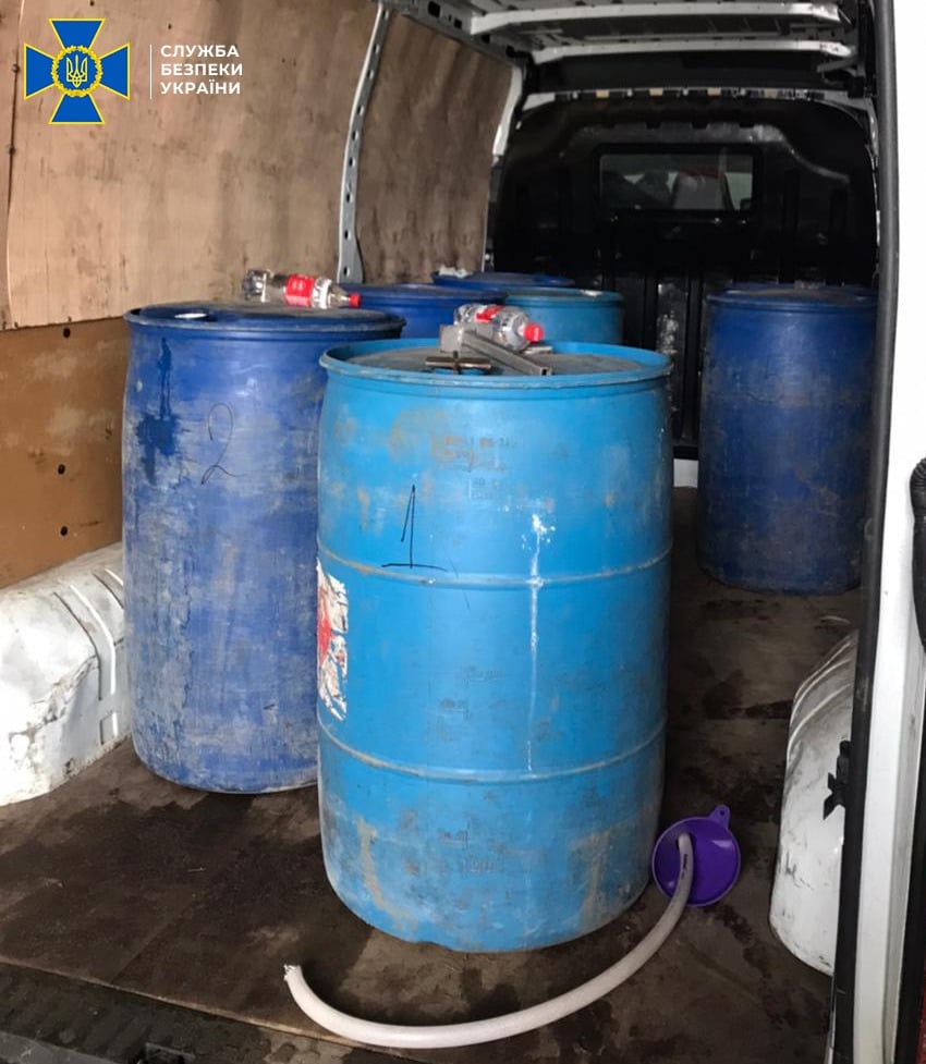 На Львівщині СБУ зупинила виробництво фальсифікованого алкоголю - 2