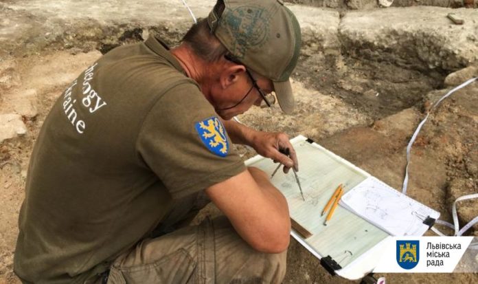 У Львові презентували онлайн-проєкт «Археологічні знахідки Львова» У Львові презентували онлайн-проєкт «Археологічні знахідки Львова»