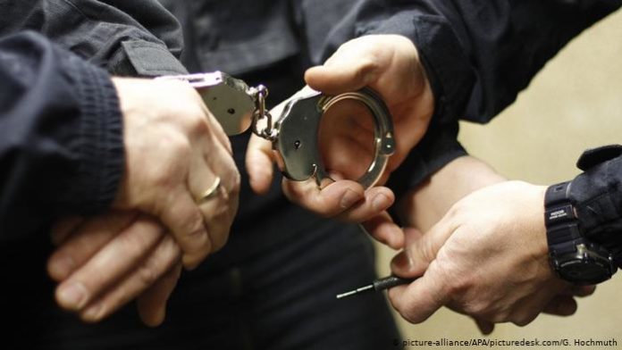 На Львівщині за хабар судитимуть співробітника Держводагентства На Львівщині за хабар судитимуть співробітника Держводагентства