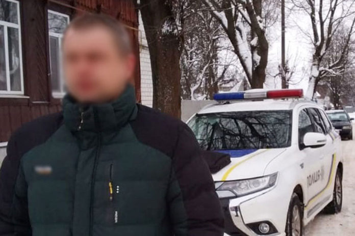 У Львові судитимуть водія Мерседесу за хабар поліцейському У Львові судитимуть водія Мерседесу за хабар поліцейському
