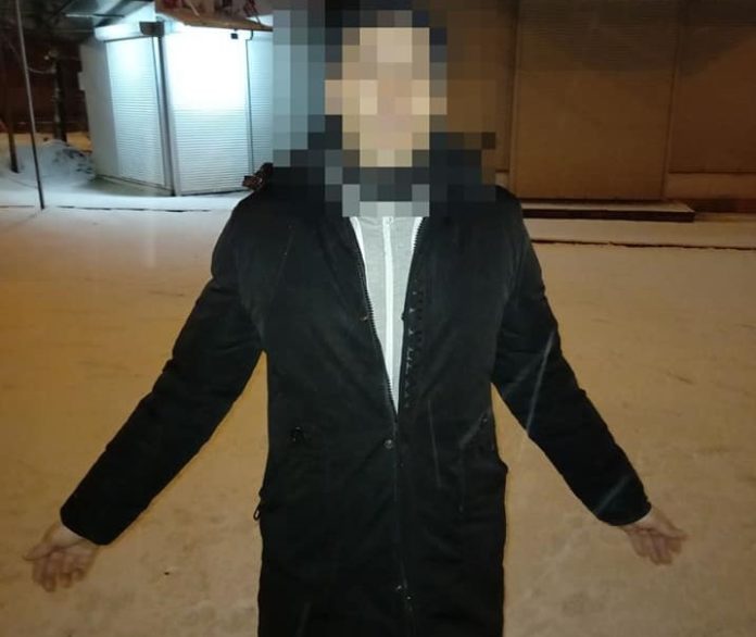 У Львові чоловік, що пошкодив термінал переховувався в кущах У Львові чоловік, що пошкодив термінал переховувався в кущах