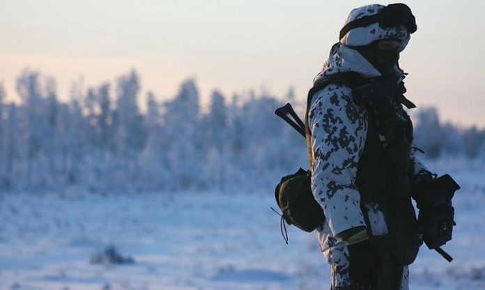 На Донбасі бойовики сім разів порушили «тишу», біля Павлополя підірвався військовий автомобіль На Донбасі бойовики сім разів порушили «тишу», біля Павлополя підірвався військовий автомобіль