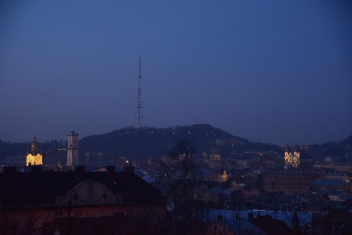 У Львові в Годину Землі символічно вимкнуть підсвітку на важливих спорудах У Львові в Годину Землі символічно вимкнуть підсвітку на важливих спорудах