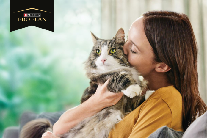 Nestlé Purina® представляє Pro Plan® LiveClear® – перший у світі корм, що зменшує рівень алергенів у котів Nestlé Purina® представляє Pro Plan® LiveClear® – перший у світі корм, що зменшує рівень алергенів у котів