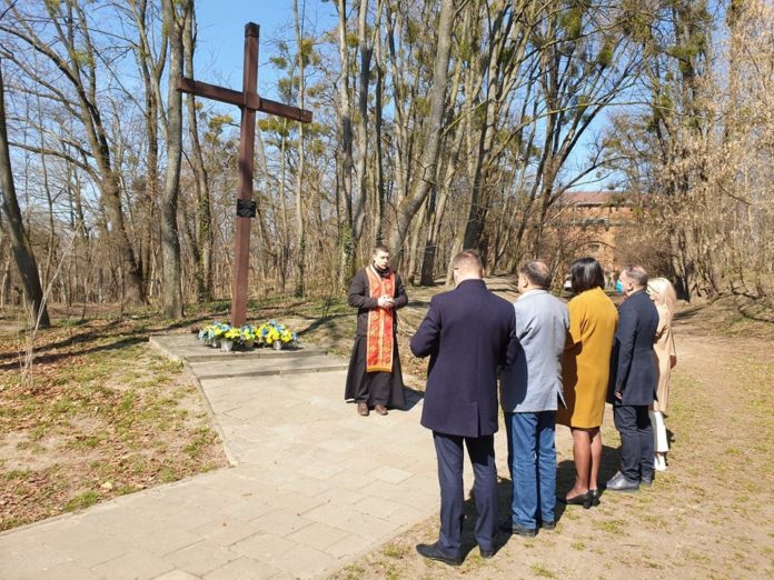 На Львівщині вшанували пам’ять жертв нацистських концтаборів На Львівщині вшанували пам’ять жертв нацистських концтаборів