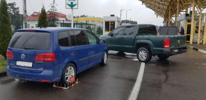 У “Ягодині” виявили авто, викрадене в Німеччині 7 років тому У “Ягодині” виявили авто, викрадене в Німеччині 7 років тому