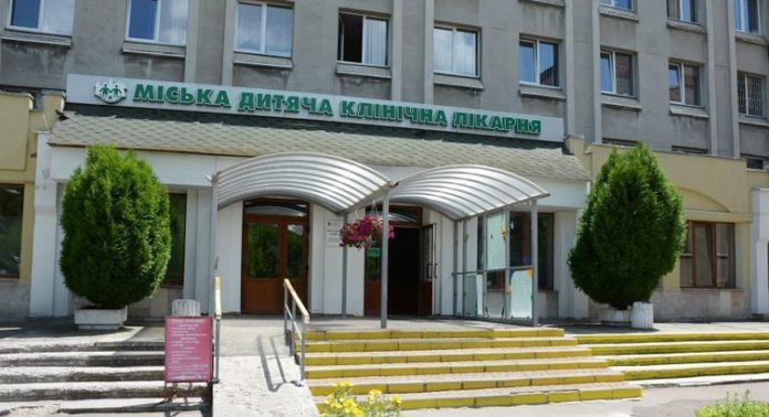Львівська дитяча лікарня отримала обладнання для лікування дітей з ЛОР-захворюваннями Львівська дитяча лікарня отримала обладнання для лікування дітей з ЛОР-захворюваннями
