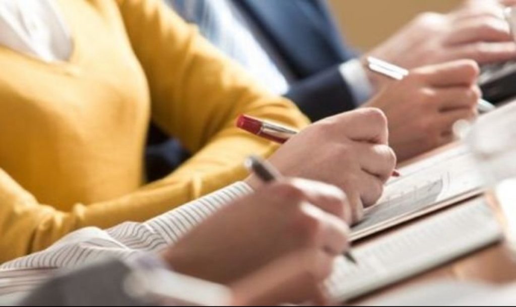 Пенсії, НМТ, доплати та літній час: що зміниться для українців у березні - 5