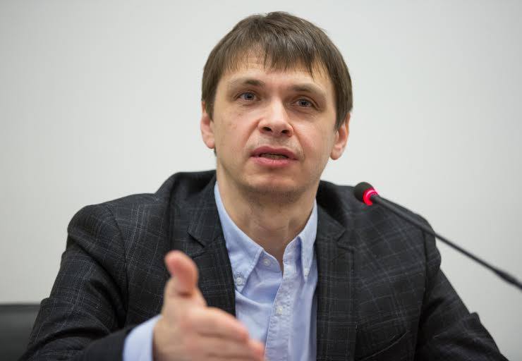 Якими були два роки президентства Зеленського: оцінка експертів - 4