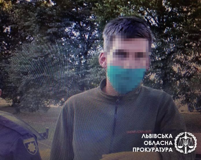 У Львові суд виніс вирок юнакам, які забили безпритульних до смерті У Львові суд виніс вирок юнакам, які забили безпритульних до смерті