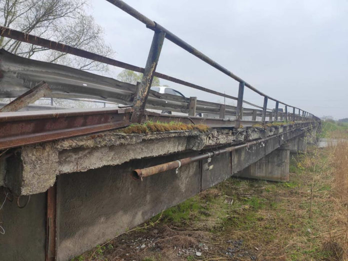 На Львівщині поліцейські відкрили кримінальне провадження через обвал моста На Львівщині поліцейські відкрили кримінальне провадження через обвал моста
