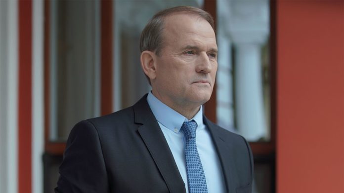 Медведчук прийшов у офіс генпрокурора Медведчук прийшов у офіс генпрокурора