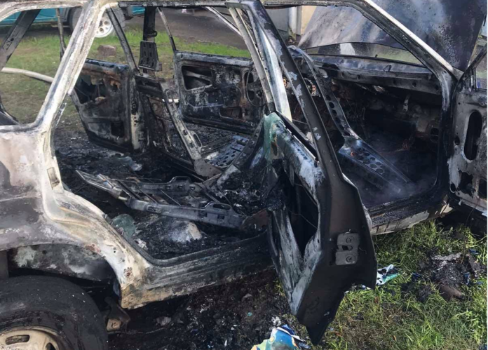 У Львові на подвір’ї будинку вщент згоріла автівка У Львові на подвір’ї будинку вщент згоріла автівка