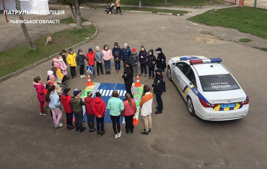 У Львові пройшов тиждень безпеки дорожнього руху у садках та школах