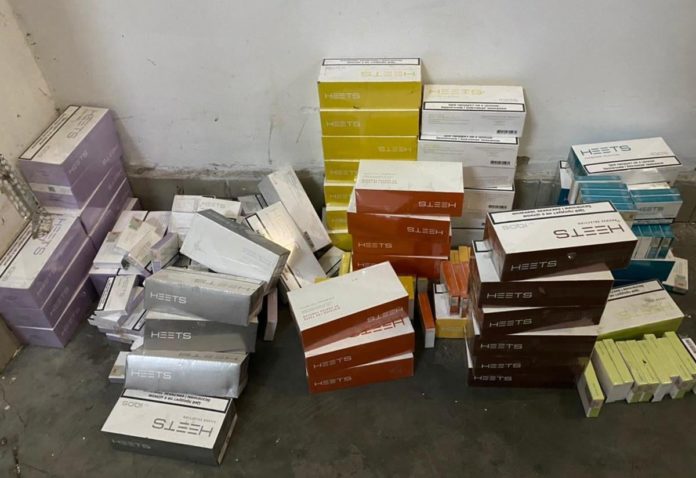 На Львівщині митники вилучили понад 600 пачок сигарет На Львівщині митники вилучили понад 600 пачок сигарет