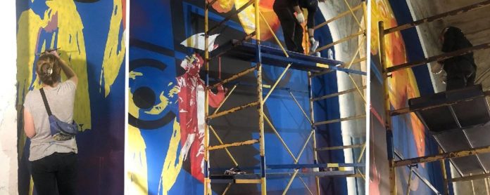 У Львові з’явився мурал, присвячений театральному мистецтву У Львові з’явився мурал, присвячений театральному мистецтву