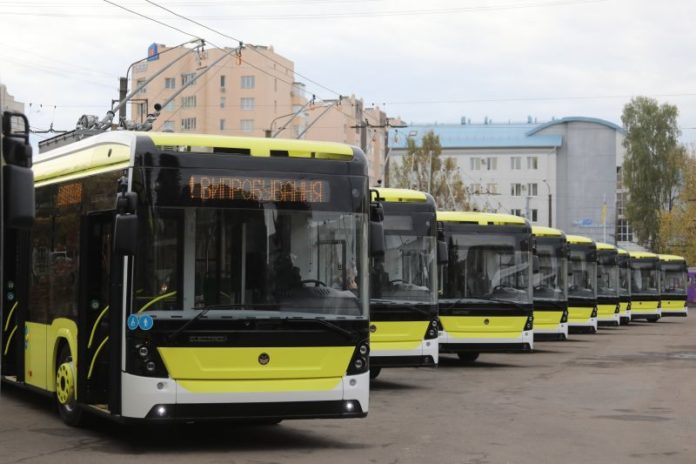 У мерії хочуть взяти черговий кредит: тепер на придбання тролейбусів У мерії хочуть взяти черговий кредит: тепер на придбання тролейбусів