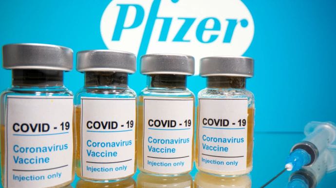 На Львівщину прибула нова партія вакцини від коронавірусу