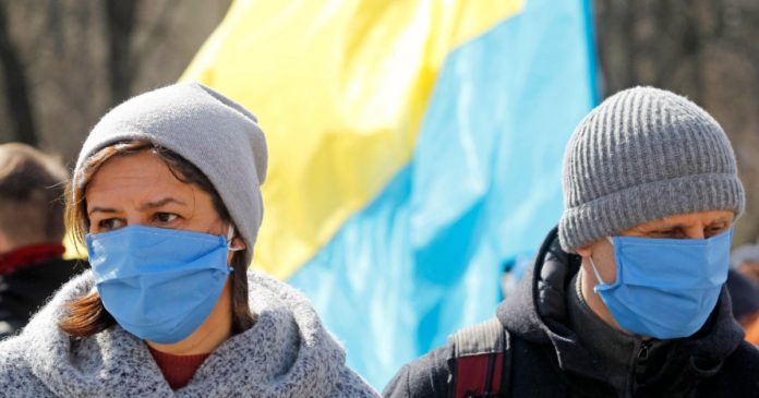 COVID-19: Україна ввійшла в 20 за добовою смертністю COVID-19: Україна ввійшла в 20 за добовою смертністю