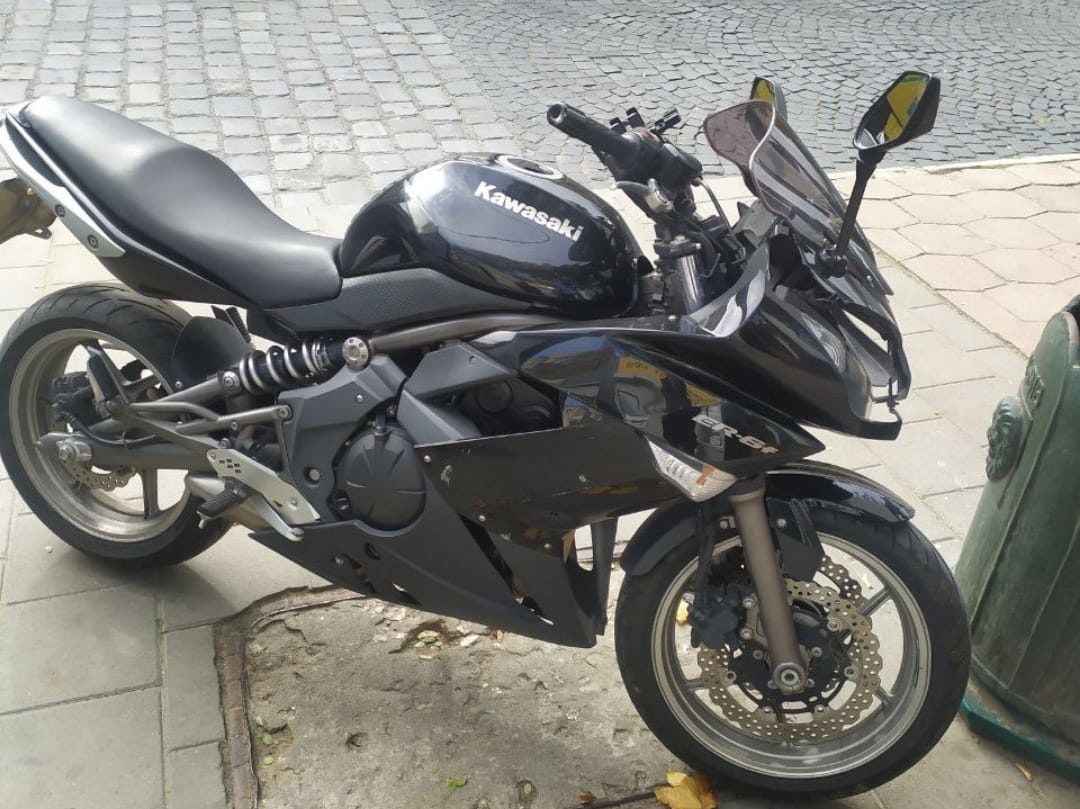 Львівські патрульні виявили мотоцикл, який був у міжнародному розшуку