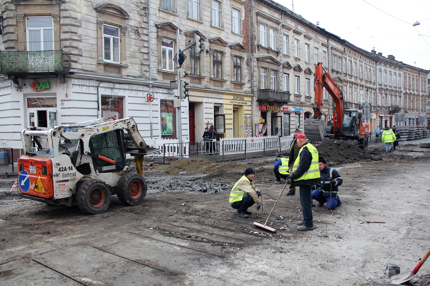 Мешканцям обіцяють компенсації за цілодобові роботи на перехресті Бандери – Городоцька