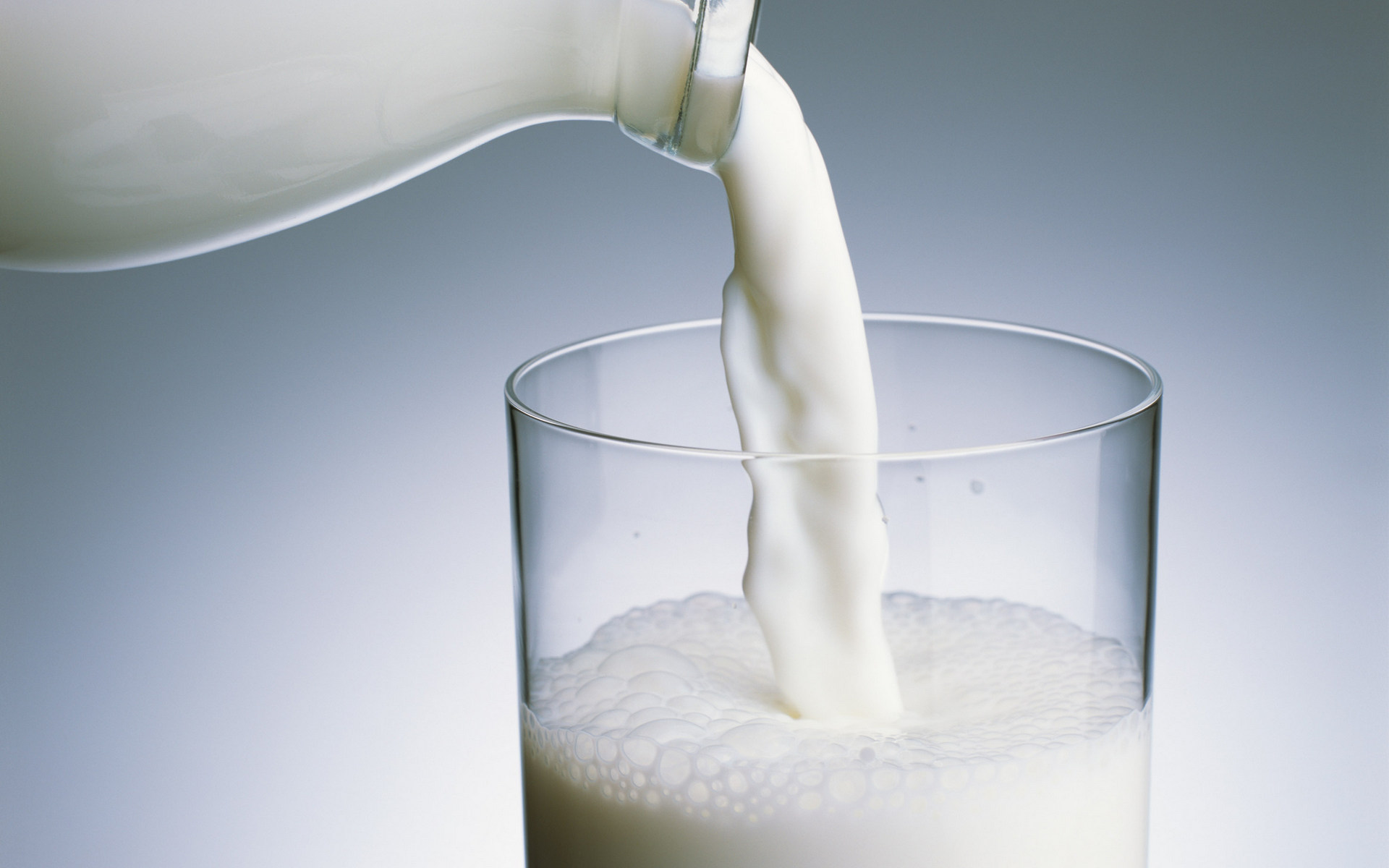 В Україні скоротилось виробництво молока