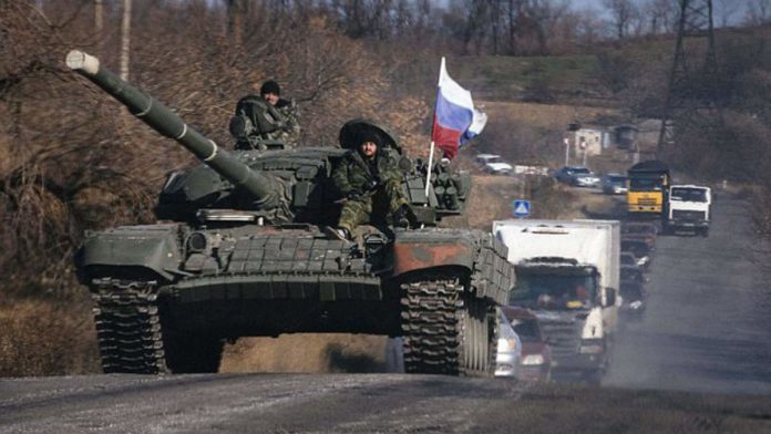 РФ стягує до лінії розмежування на Донбасі великокаліберну артилерію і танки, – ГУР
