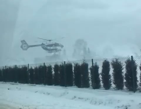 З Мостиськ до Львова гелікоптером доправили чотирічну дівчинку з судомами