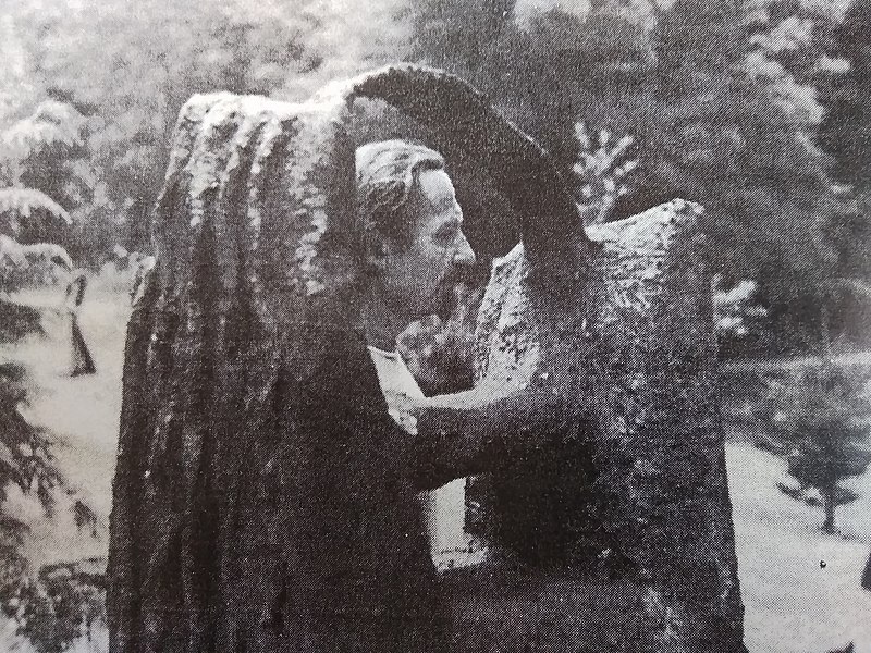 Михайло Дзиндра: пів століття, проведених в еміграції, та 800 скульптур у Брюховичах