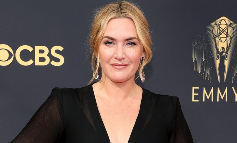 Kate-Winslet-Emmys-Red-Carpet-GettyImages-1341342623-H-2021-780x470