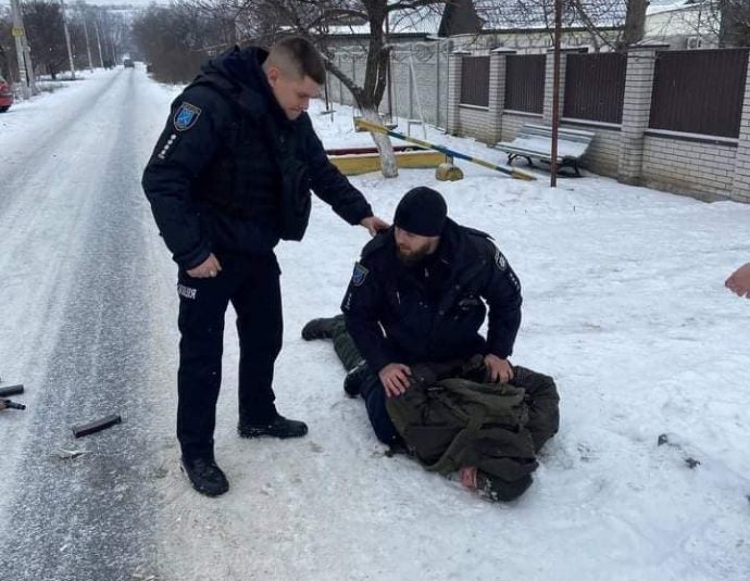 У мережі з'явилось відео затримання дніпровського стрільця