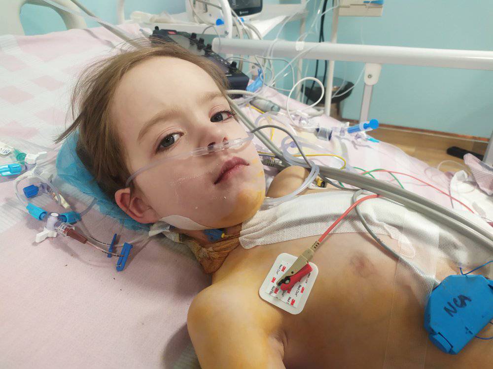 Американські хірурги прооперували у Львові семирічну дівчинку з чотирма вадами серця