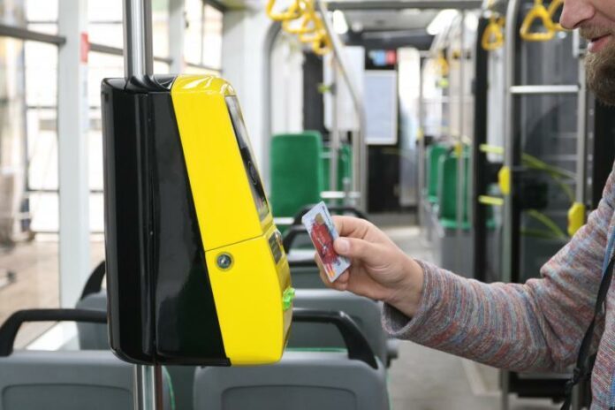 У ЛОДА оголосили конкурс на запровадження е-квитка у приміських та міжміських автобусах