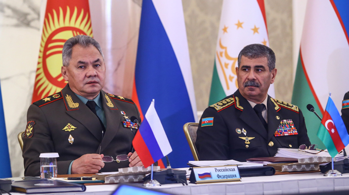 CIS Defense Ministers meet in Baku