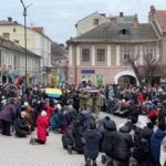 На Тернопільщині попрощались із Героєм України, який ціною власного життя зупинив окупантів - 2