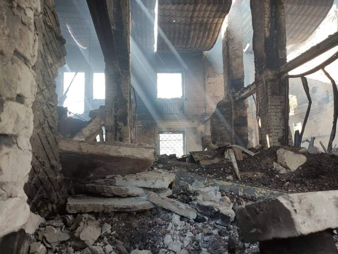 окупанти обстріляли «Азот» на Луганщині, в бомбосховищах якого ховались цивільні: є загиблі