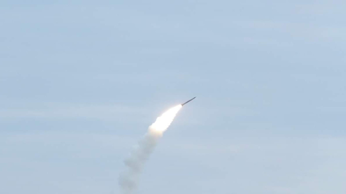 Росіяни вдарили ракетою по об'єкту військової інфраструктури Рівненщини (оновлено)