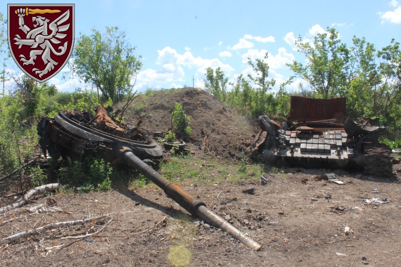 Львівські десантники спалили 12 танків окупантів