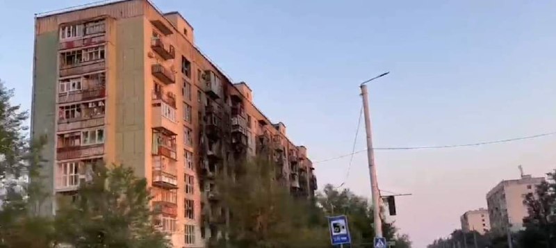 На Луганщині росіяни 11 разів гатили по житлових кварталах - 3
